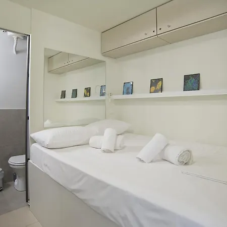 Apartment Milanou Glyfada G4 Corner Athens