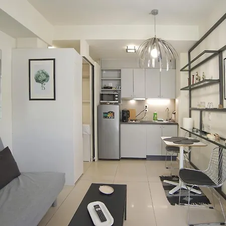 Milanou Glyfada G4 Corner * Athens