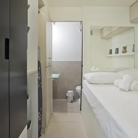 Apartamento Milanou Glyfada G4 Athenian Riviera Stylish